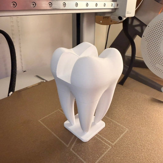 Βάση Επαγγελματικών Καρτών "The Dental Tooth" – Minimal & Professional