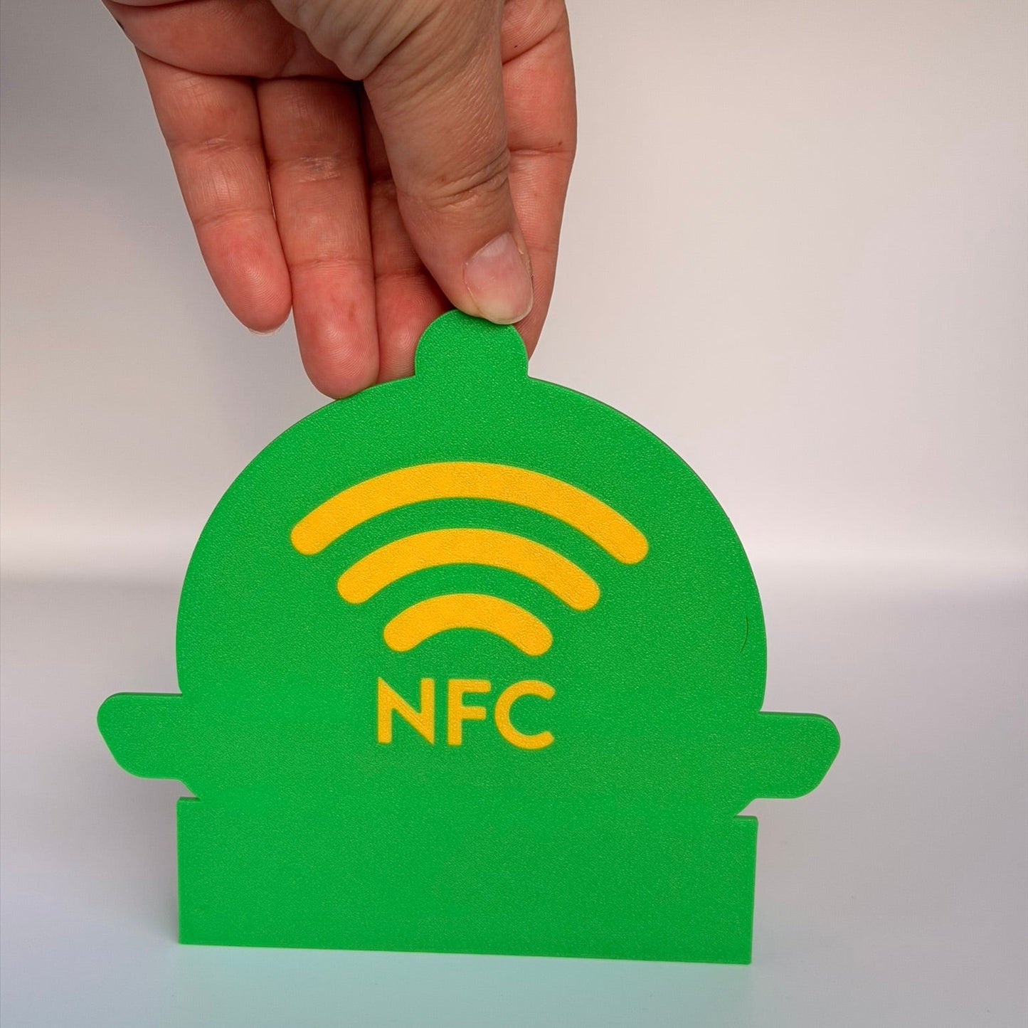 Smart 3D Printed Stand Μενού «Καμπάνα» με NFC & QR Code — Για Εστιατόρια & Ξενοδοχεία