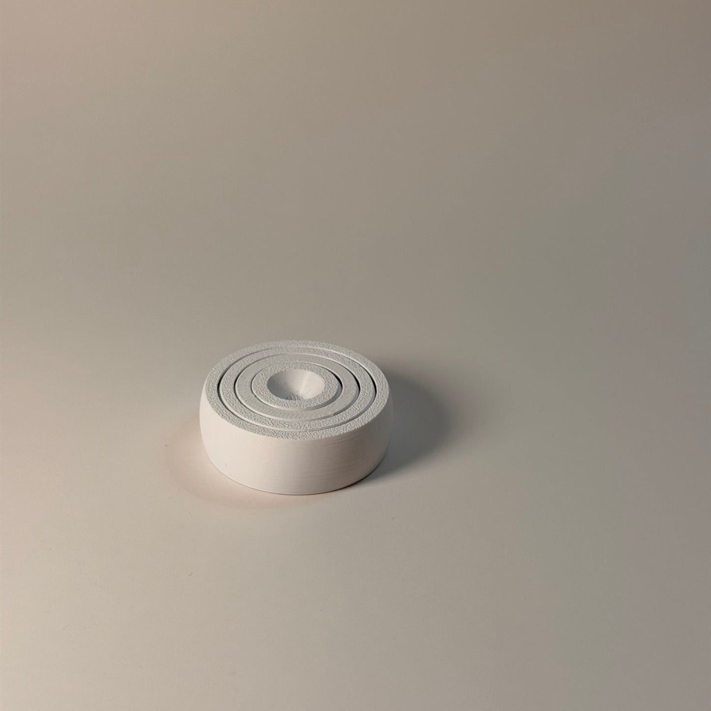 Tactile Fidget Ring Basic – Η απόλυτη εμπειρία συγκέντρωσης στα δάχτυλά σου! 💍🌀