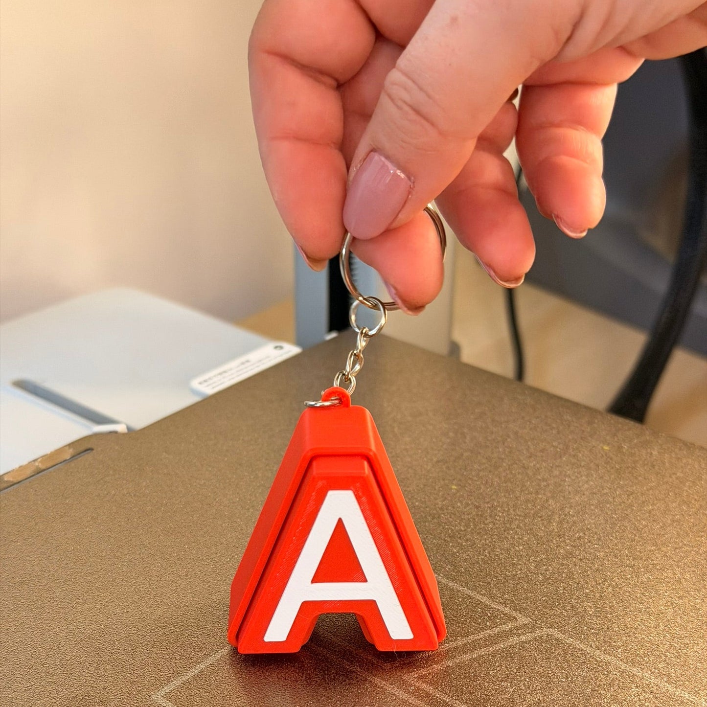 "Το δικό σας αρχικό γράμμα" Clicker Fidget & Keychain – Το απόλυτο αξεσουάρ για τα χέρια σας!