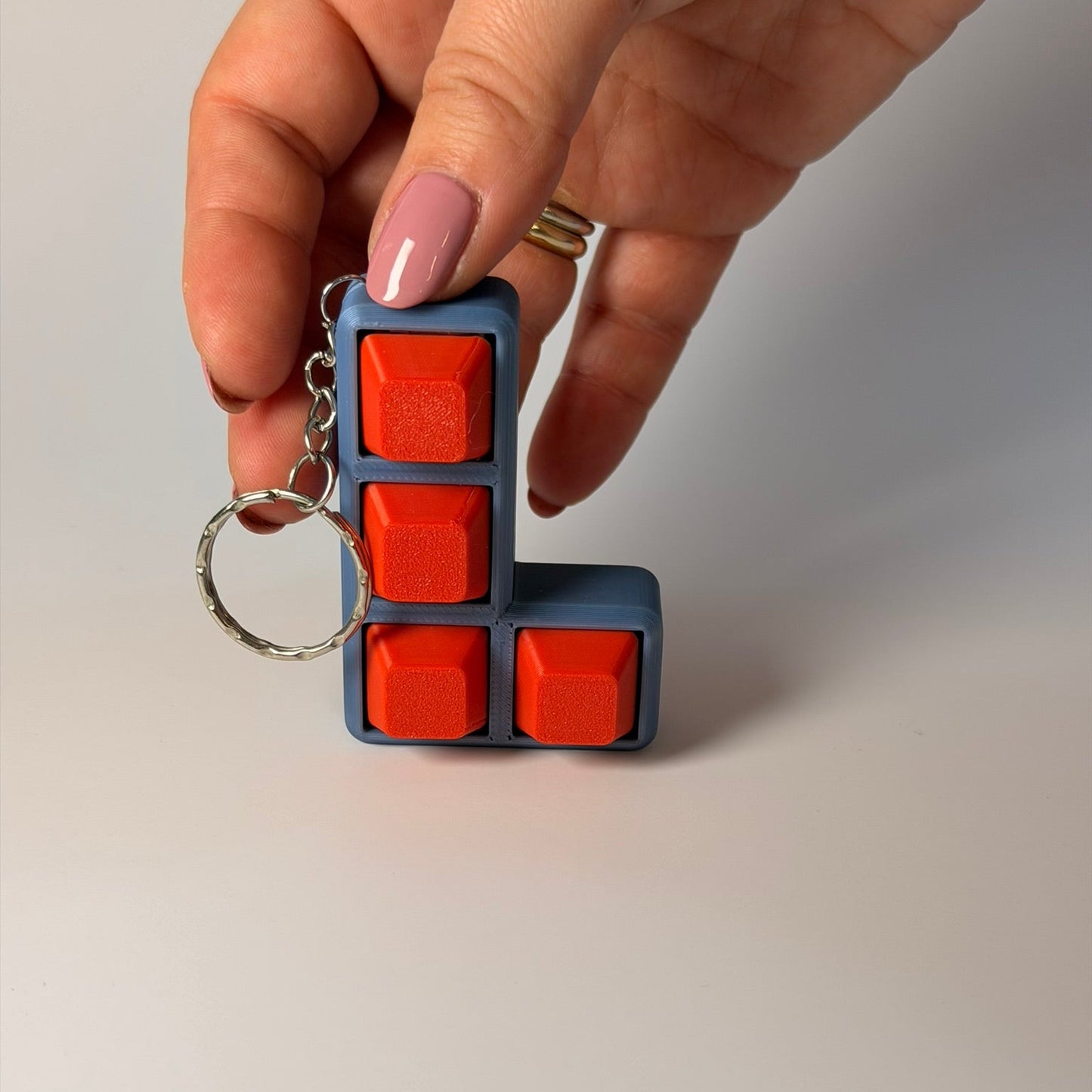 L-Shape Fidget Clicker – Εργονομία & Ικανοποίηση σε κάθε γωνία! 📐✨