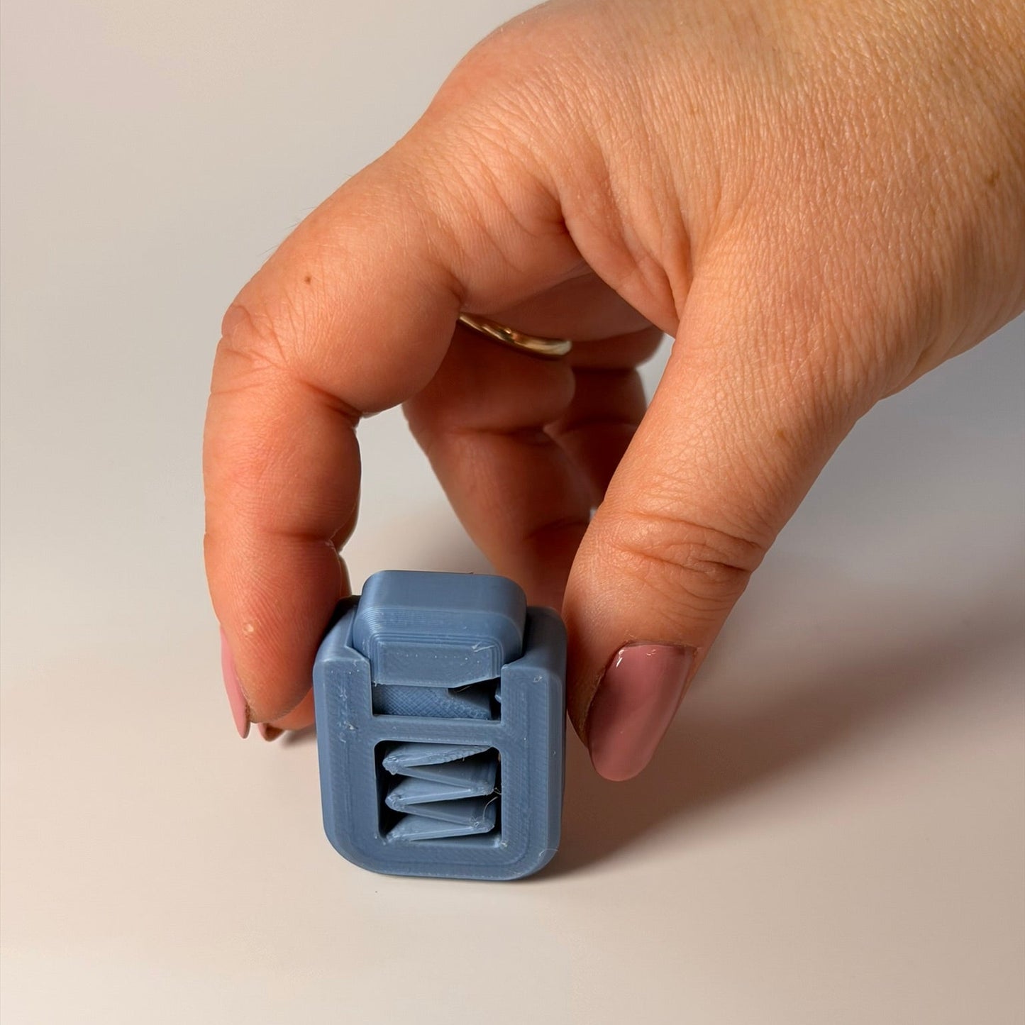 Ultimate Button Clicker: Η Απόλυτη Εμπειρία «Click» στα Χέρια σας!