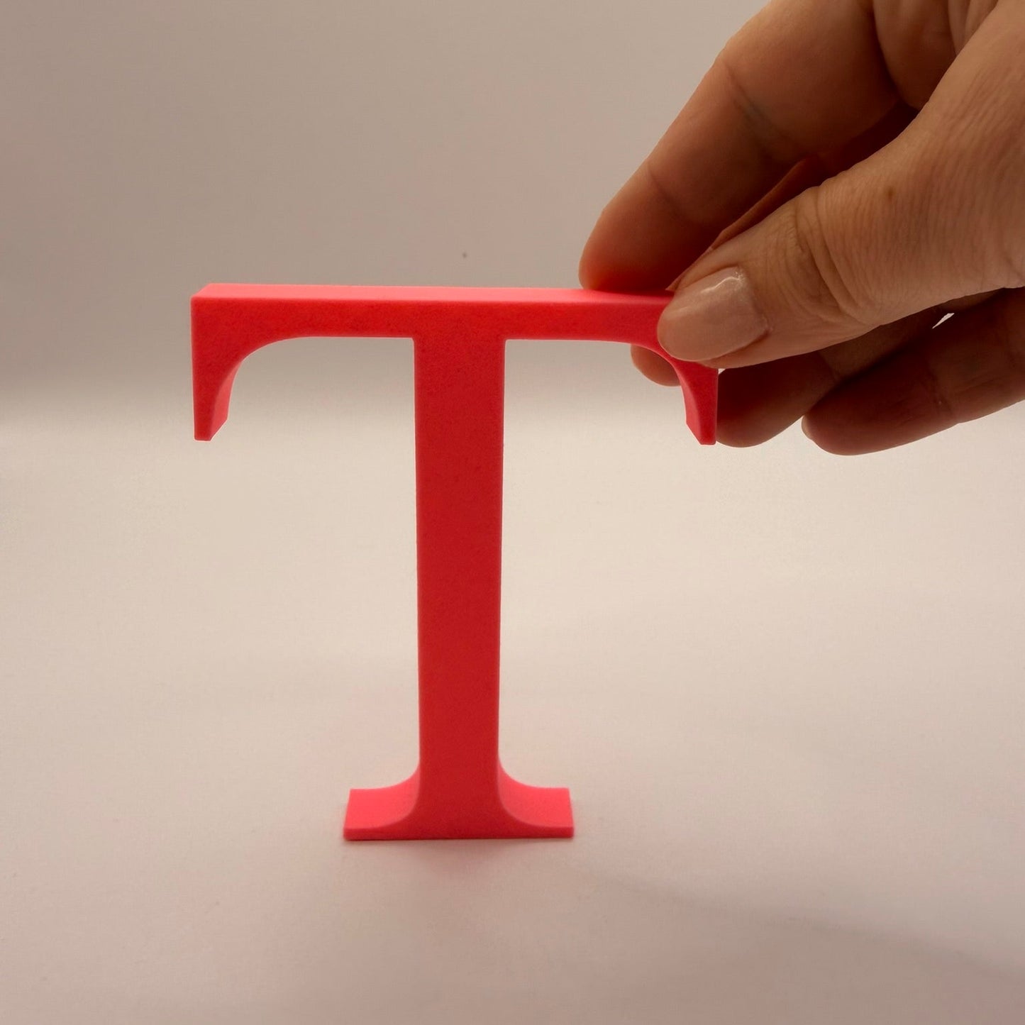 3D Διακοσμητικό Γράμμα Τ - Μεγέθη: 10-15-20 εκ.– Times New Roman