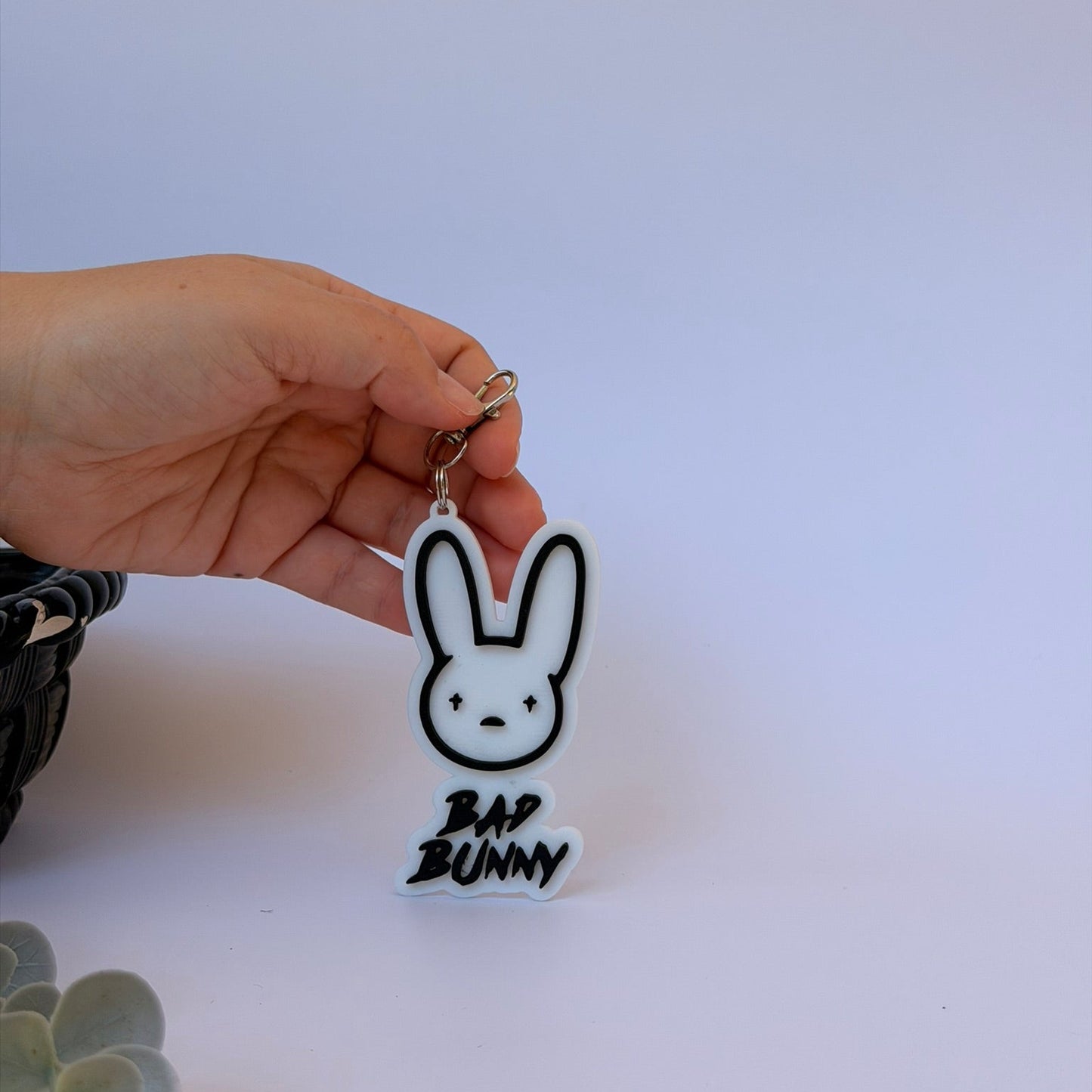 3D Printed Μπρελόκ Bad Bunny – Το απόλυτο αξεσουάρ για κάθε Fan στην τσάντα σου!