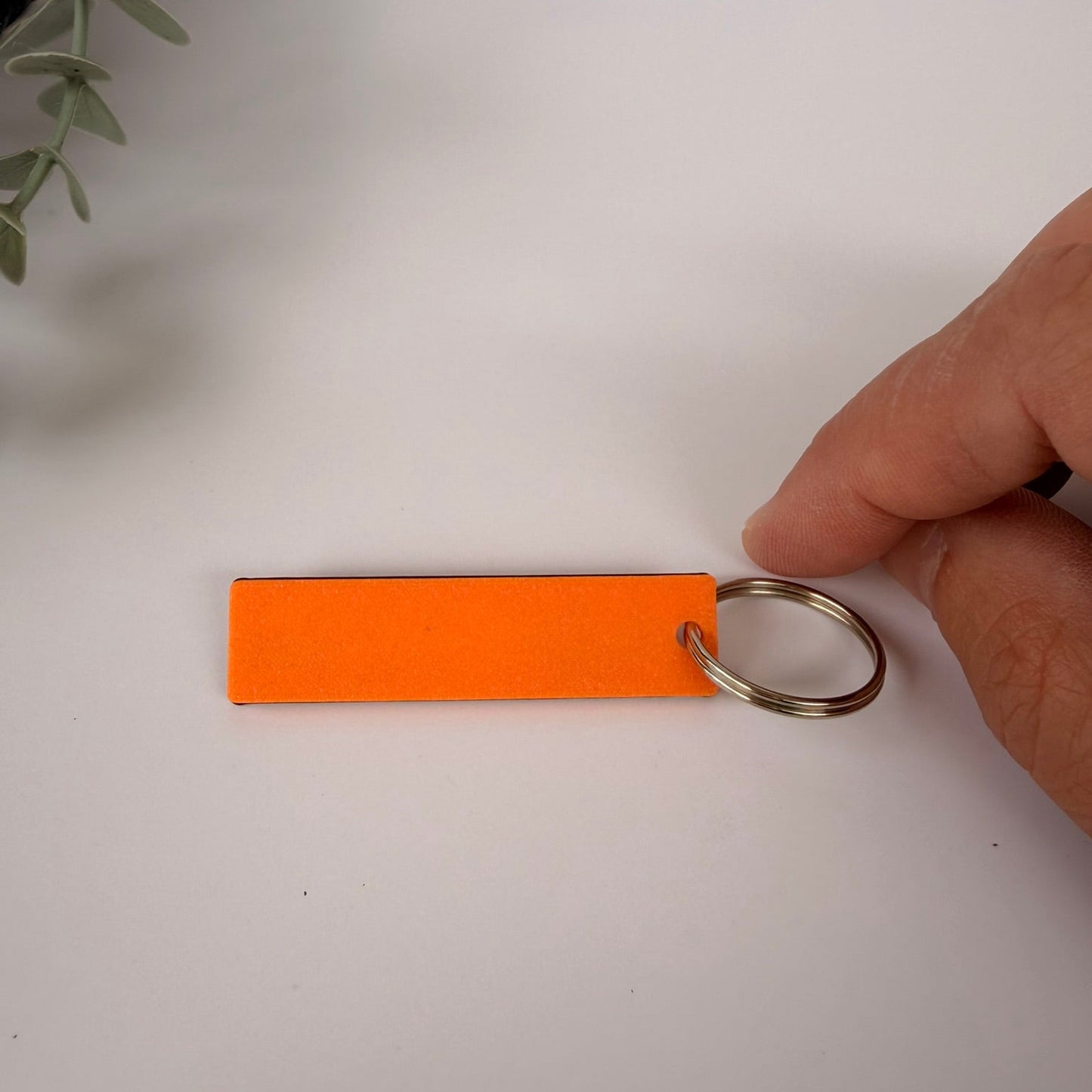 Προσωποποιημένο 3D Printed Μπρελόκ Πινακίδα Δ.Χ. με τον Αριθμό σου (Πορτοκαλί)
