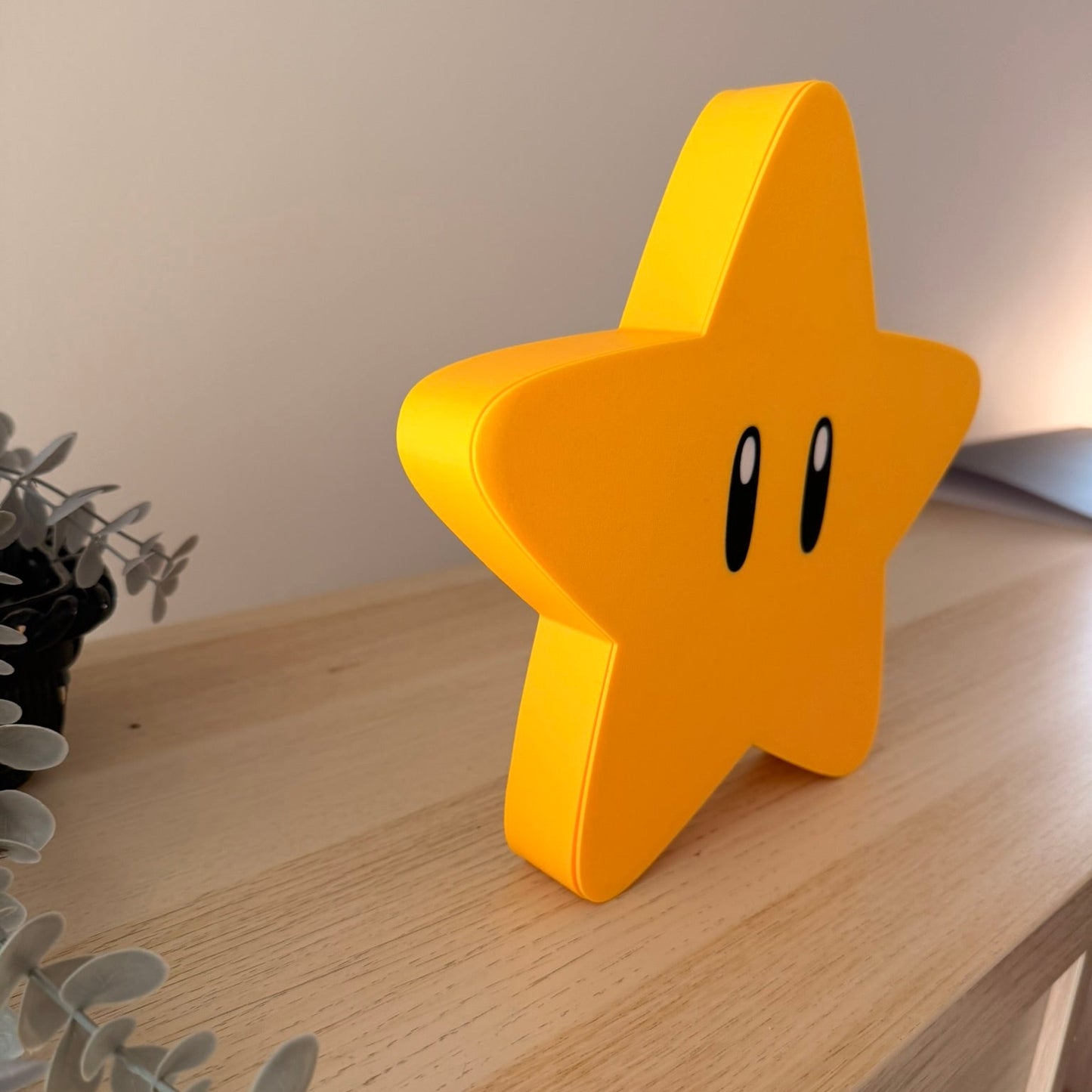 3D Printed Super Mario Star Stand & Κουτί Αποθήκευσης
