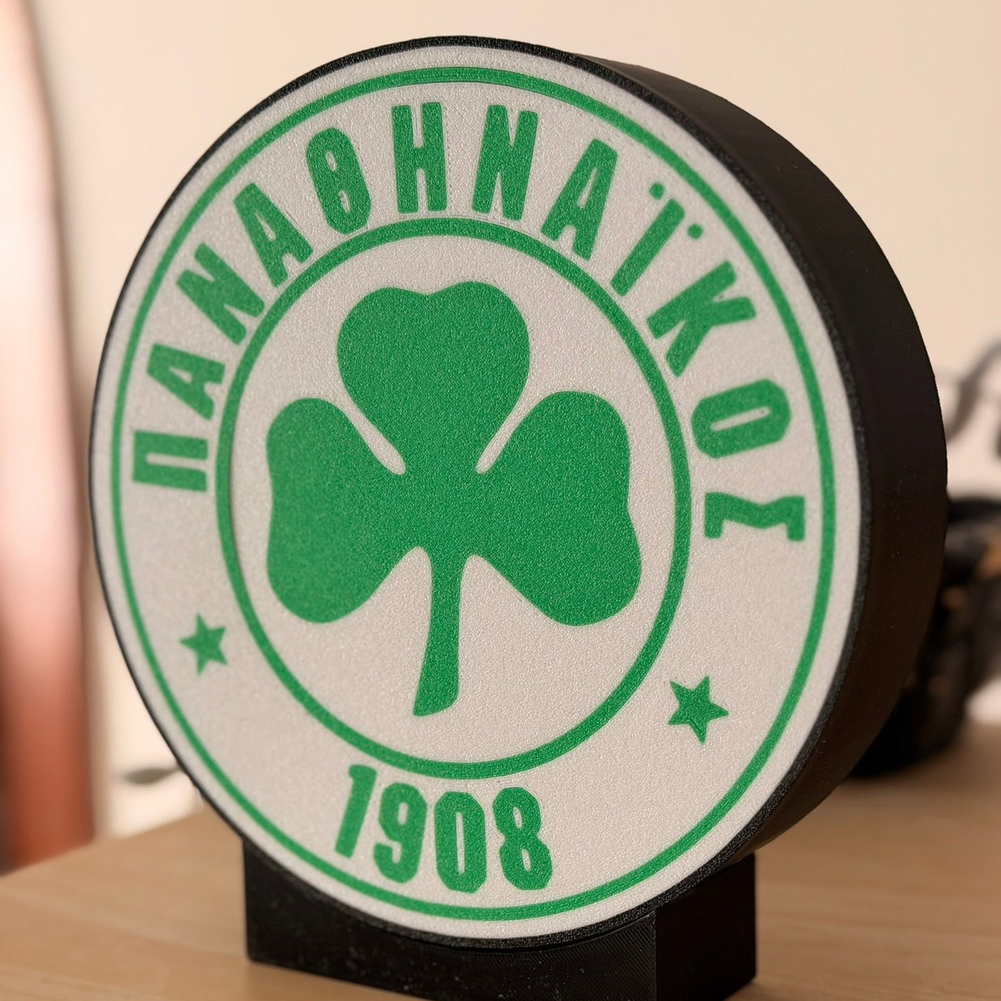 3D Printed Stand σήμα Παναθηναικός (18x17cm) με Stand & Υποδοχή Τοίχου