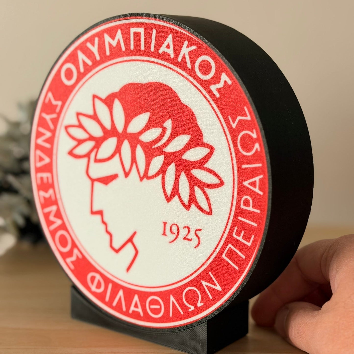 3D Printed Stand σήμα Ολυμπιακός (18x17cm) με Stand & Υποδοχή Τοίχου