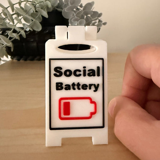 Mini 3D Printed Επιτραπέζια Πινακίδα Γραφείου Social Battery Low