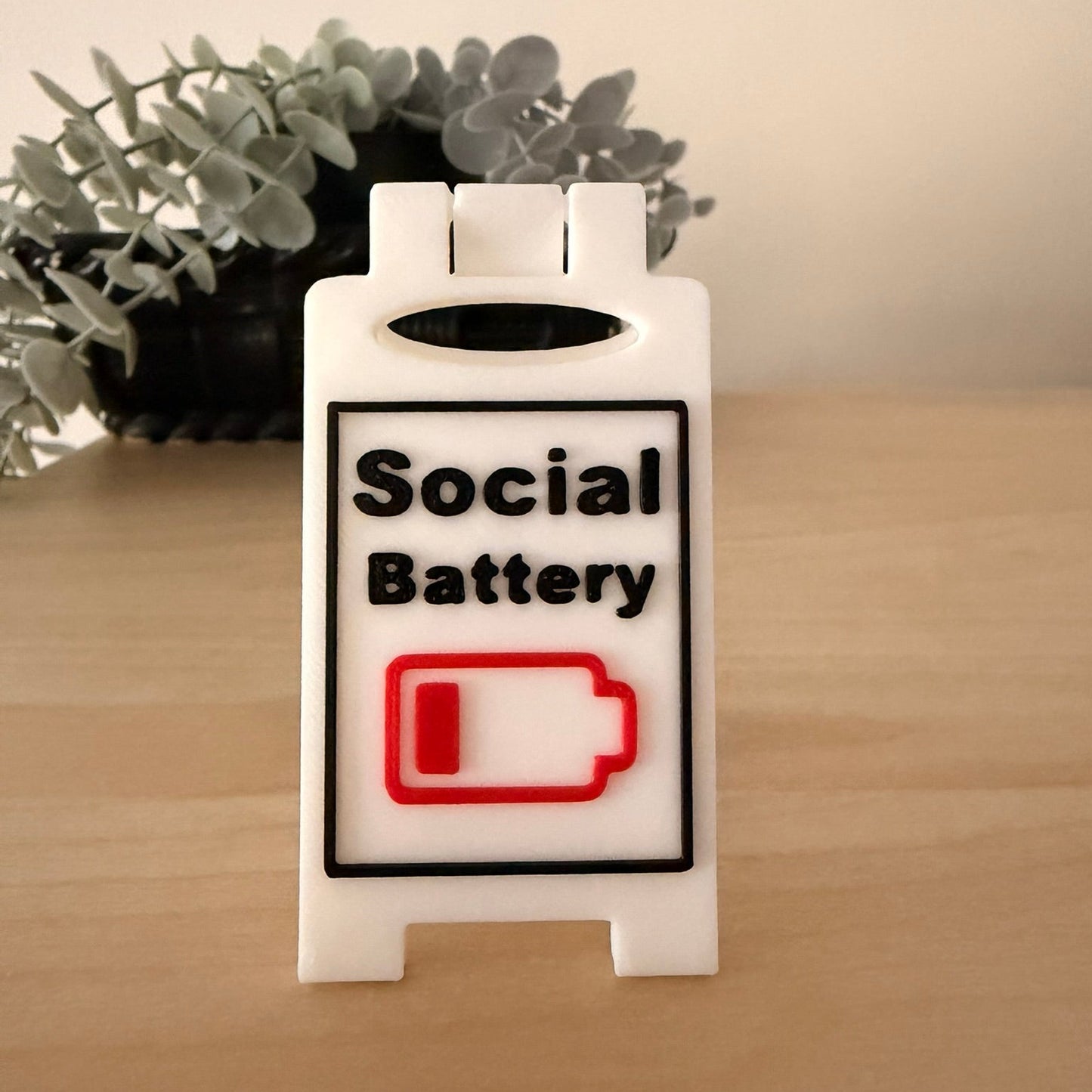 Mini 3D Printed Επιτραπέζια Πινακίδα Γραφείου Social Battery Low