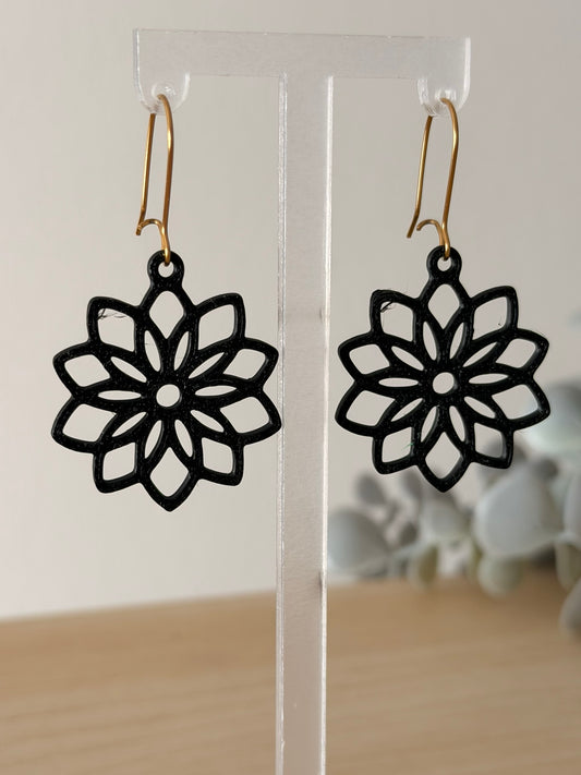 3D Printed Σκουλαρίκια Mandala – Geometric Blossom