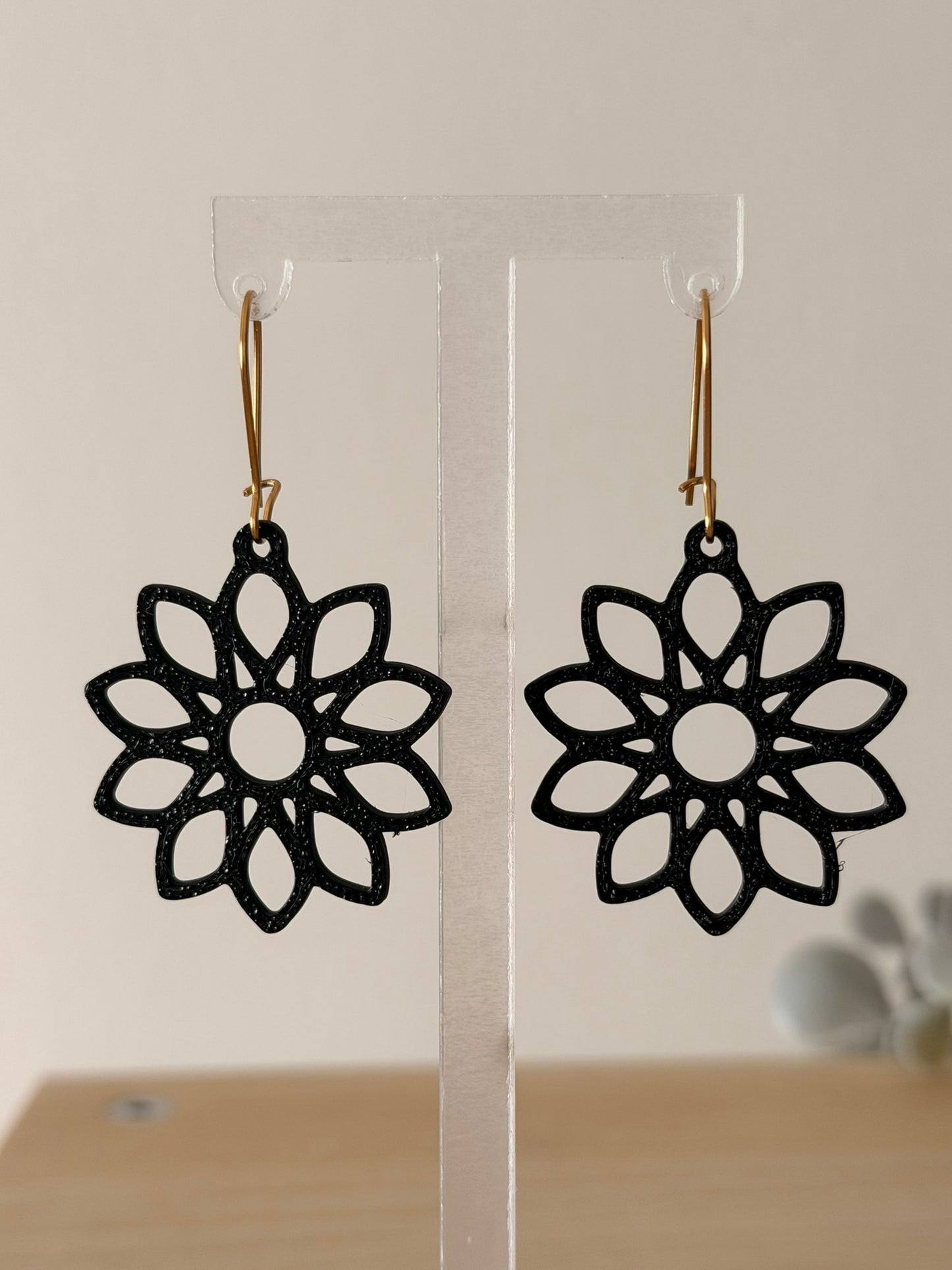 3D Printed Σκουλαρίκια Mandala – Stellar Bloom