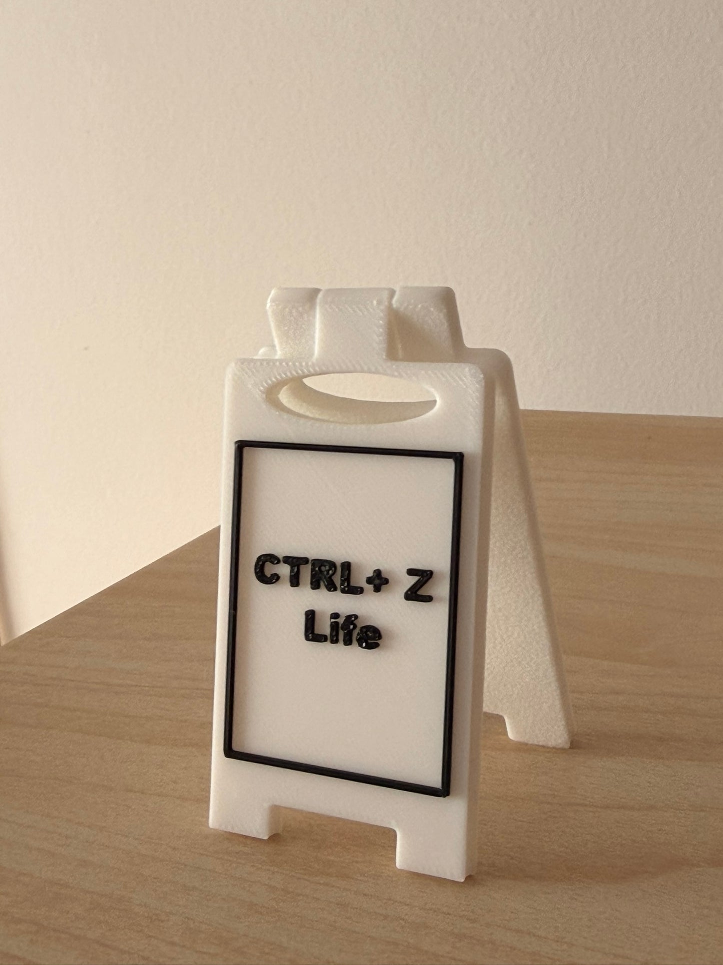 Mini 3D Printed Επιτραπέζια Πινακίδα Γραφείου "CTRL+Z Life"