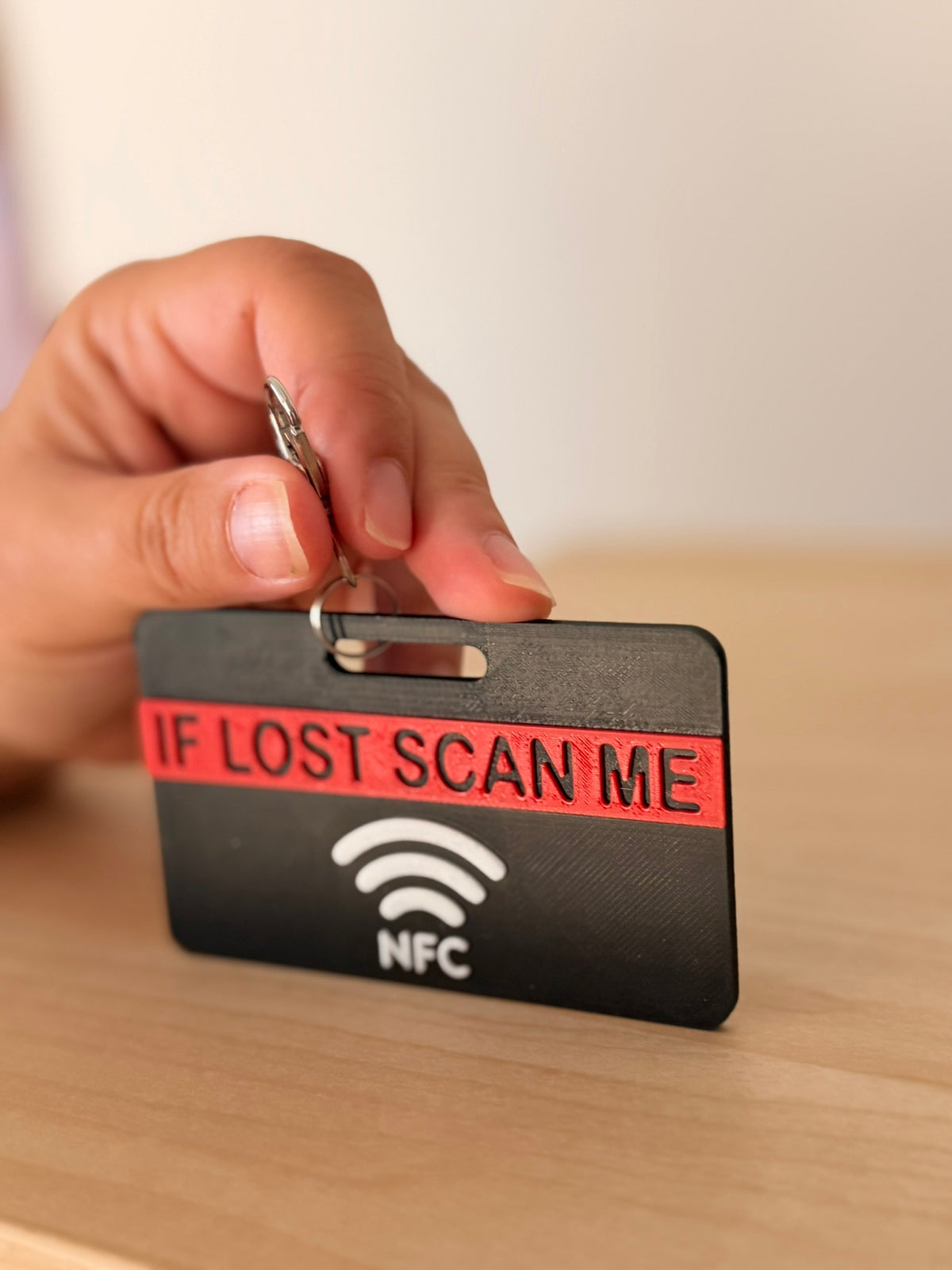 Smart NFC Μπρελόκ Αποσκευών & Τσάντας Παραλληλόγραμμο Red | 3D Printed Lost & Found Tag