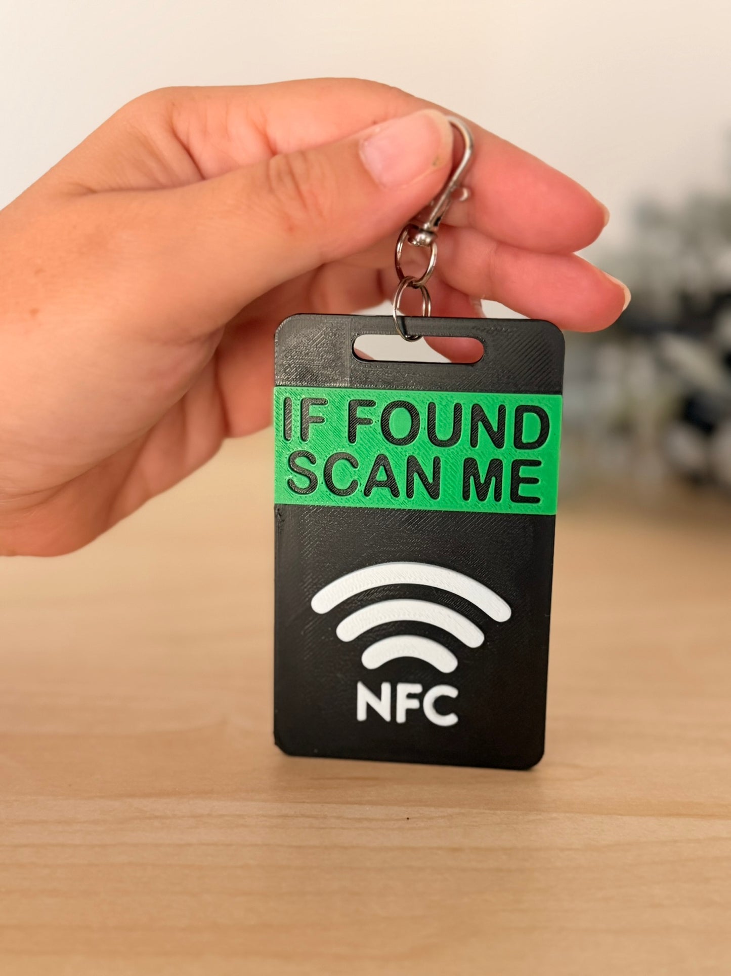 Smart NFC Μπρελόκ Αποσκευών & Τσάντας Οριζόντιο Πράσινο | 3D Printed Lost & Found Tag