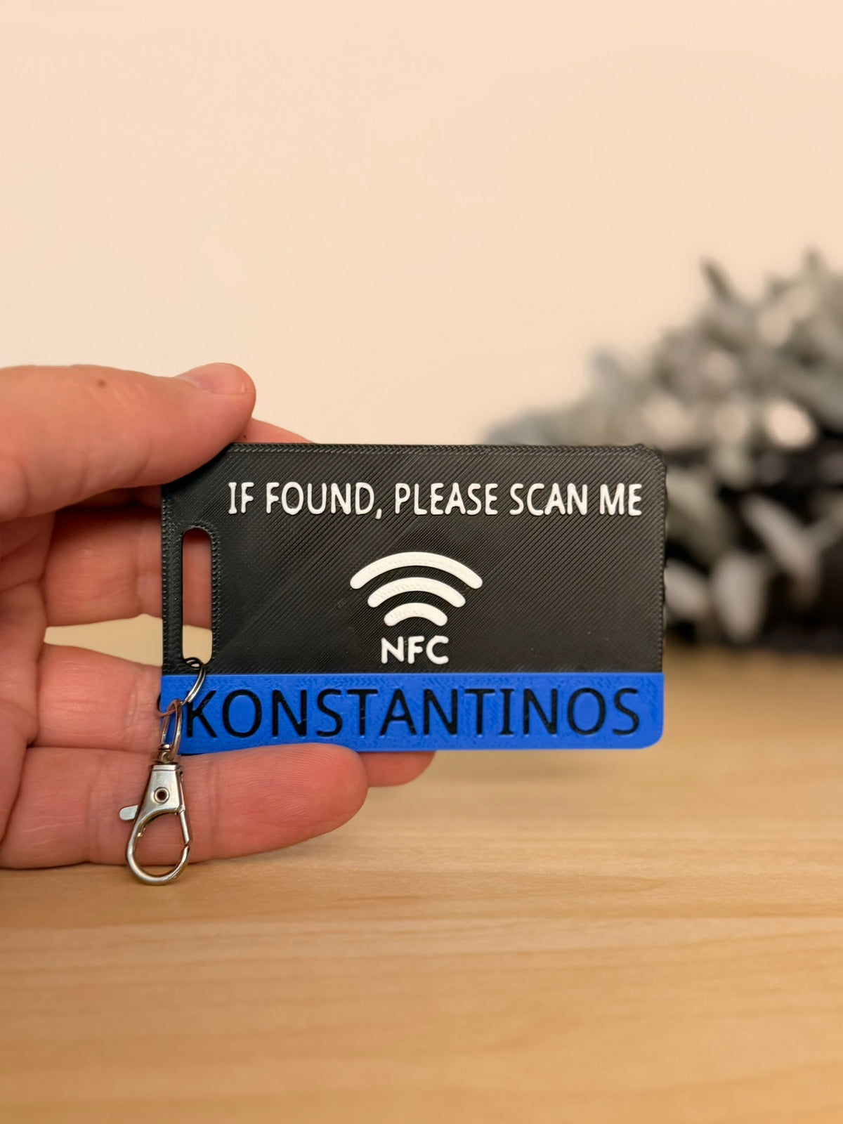 Smart NFC Μπρελόκ Αποσκευών & Τσάντας Παραλληλόγραμμο Custom Όνομα | 3D Printed Lost & Found Tag