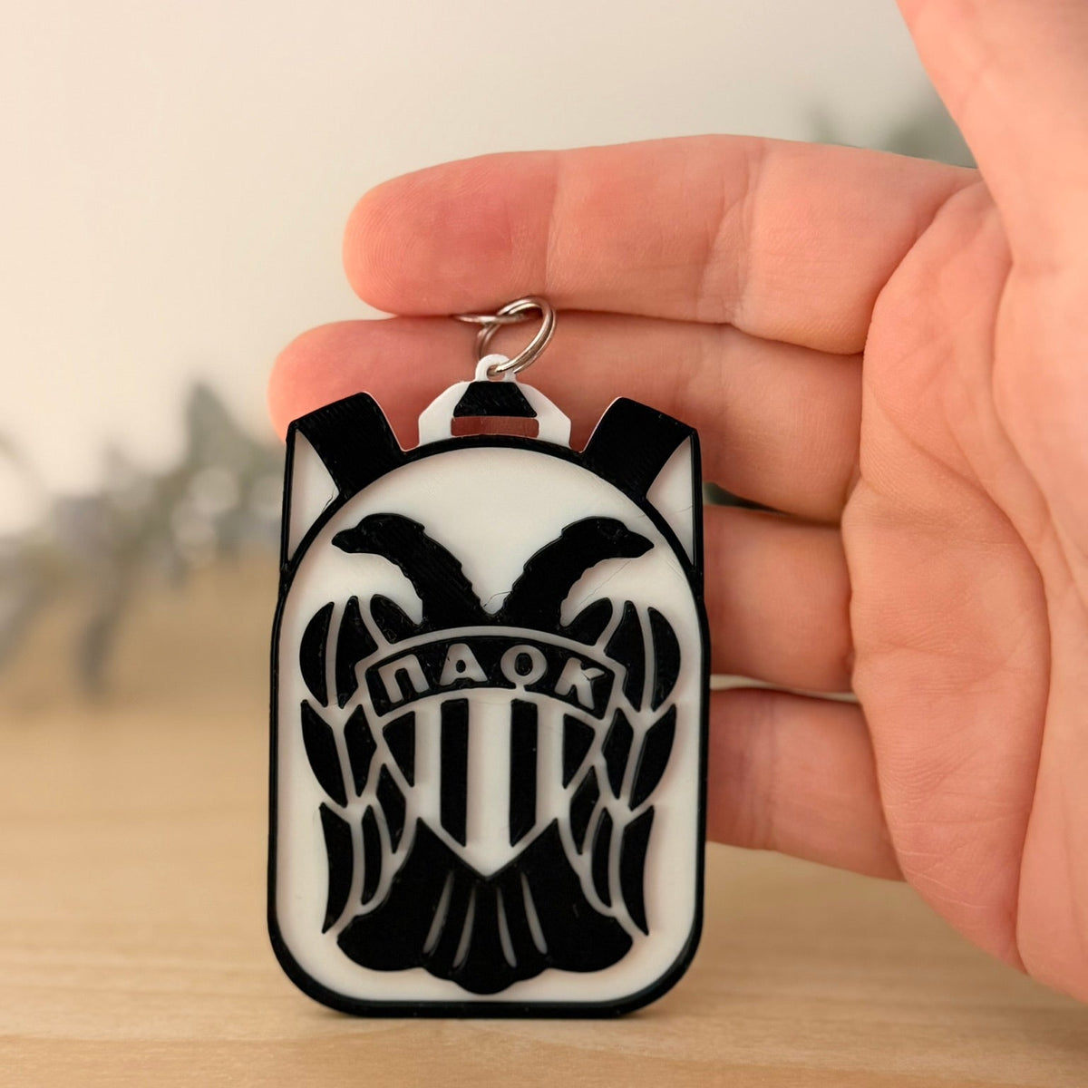 Έξυπνο NFC Μπρελόκ Ασφαλείας για Παιδικές Τσάντες 7,5εκ-5,5εκ – "Safety Tap"- ΠΑΟΚ Edition